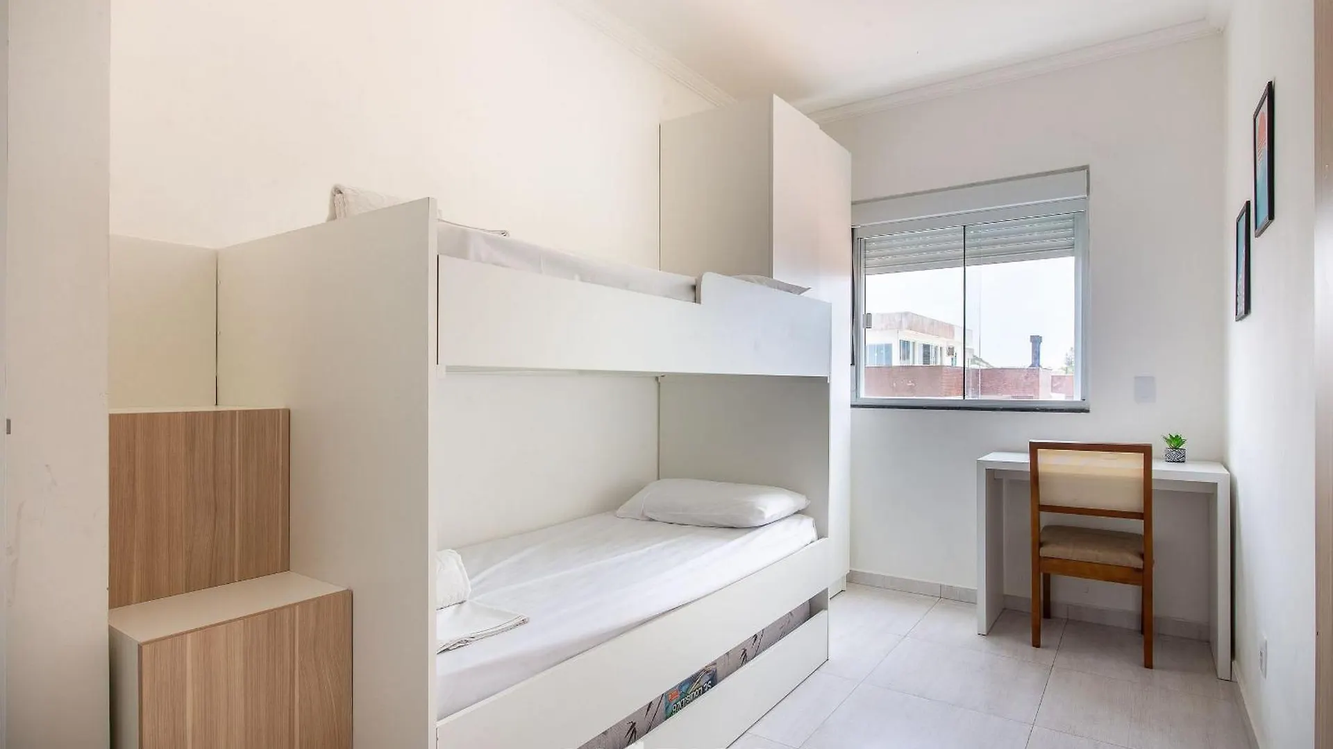 Apto Moderno Com Churrasq. A 600M Da Praia Com305 Florianópolis 0*,