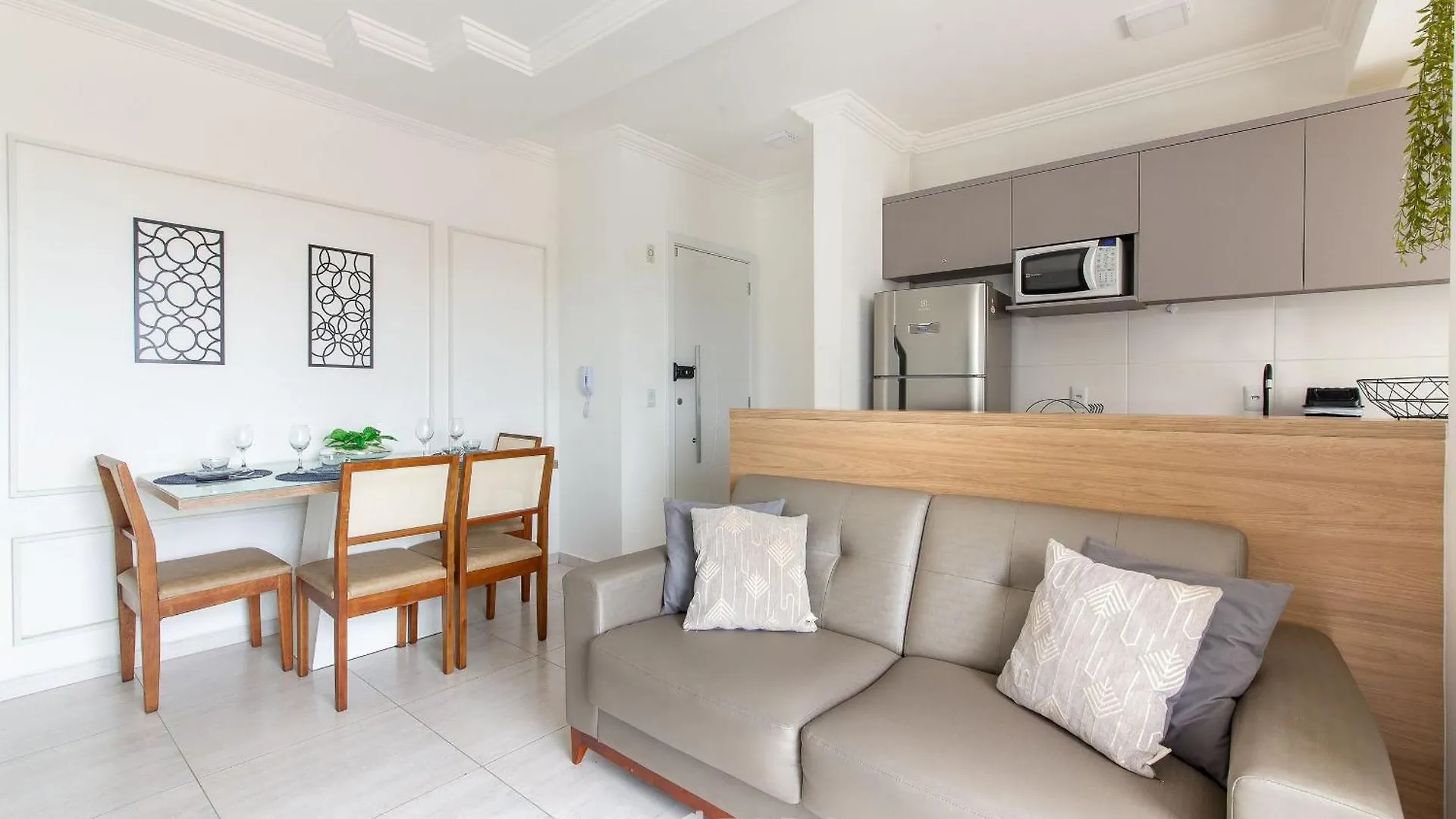 Apartment Apto Moderno Com Churrasq. A 600M Da Praia Com305 Florianopolis